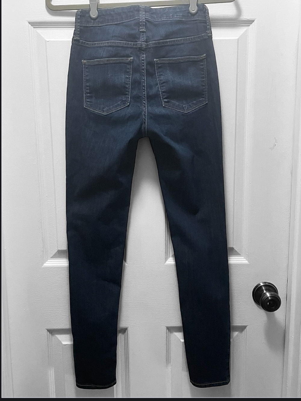 Universal Thread High Rise Skinny Jeans - Picture 2 of 11